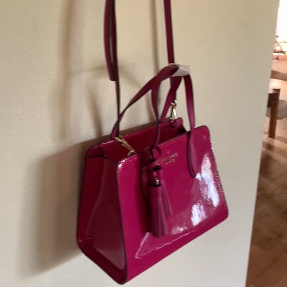 Kate Spade Stunning Shiny Handbag Clutch - Picture 2 of 16